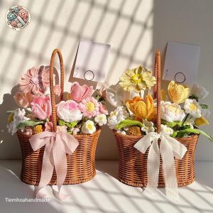 Giỏ Hoa Tulip Len Handmade Mix